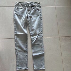 Frame Jeans feature pic jeans are blue but jeans for sale are a gray